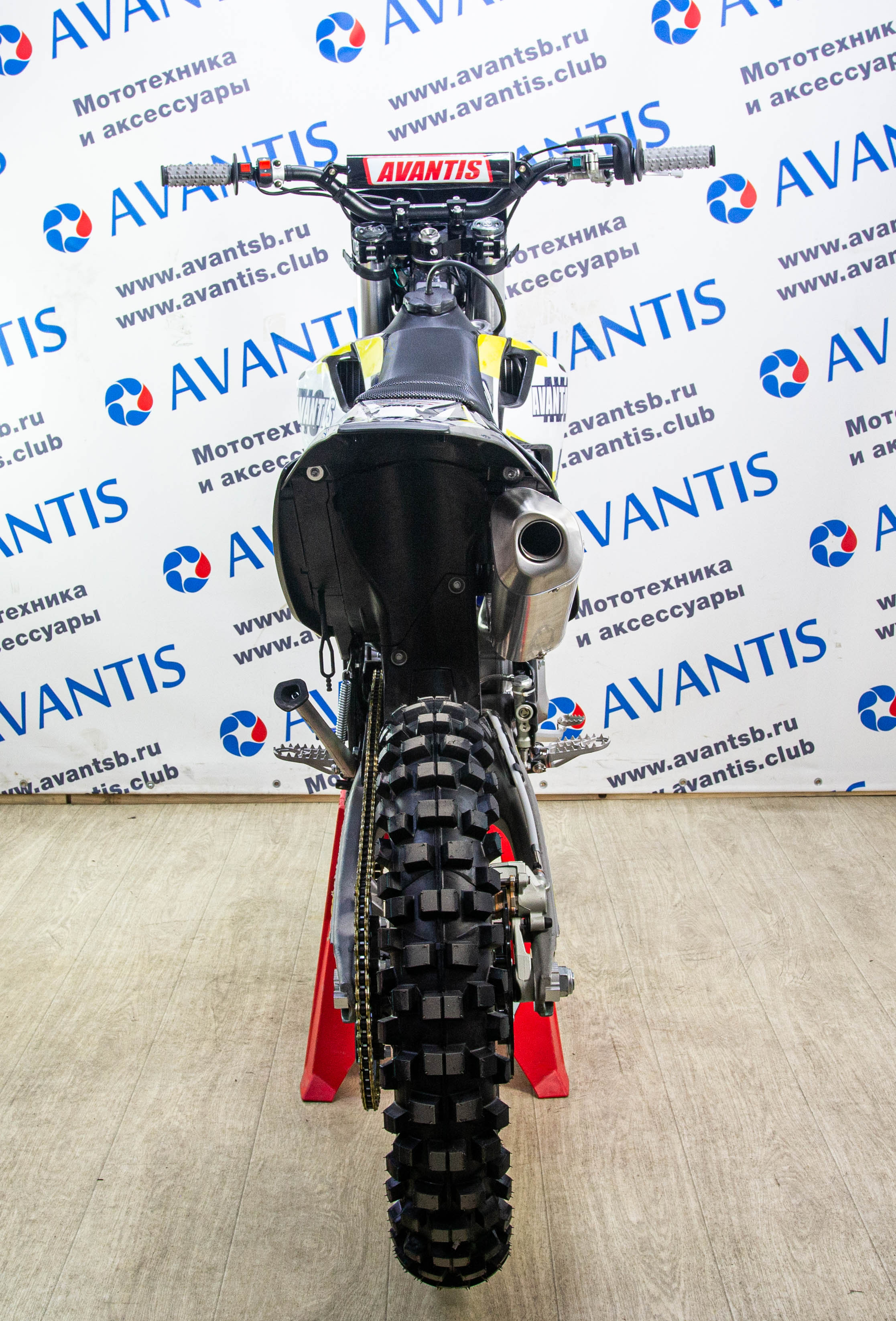 Мотоцикл AVANTIS ENDURO 300 PRO/EFI (DESIGN ЧЕРНЫЙ HS)