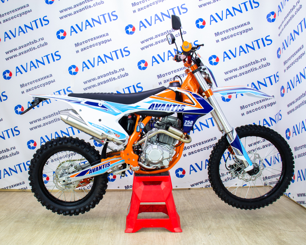 Мотоцикл Avantis Enduro 250 (ZS172FMM, возд. охл.) 2020 ПТС Белый