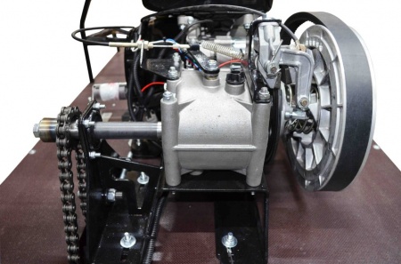 Всесезонный мотобуксировщик KOiRA T 15 ER PRO (15 л/с) электростартер, реверс редуктор ‐ задний ход.